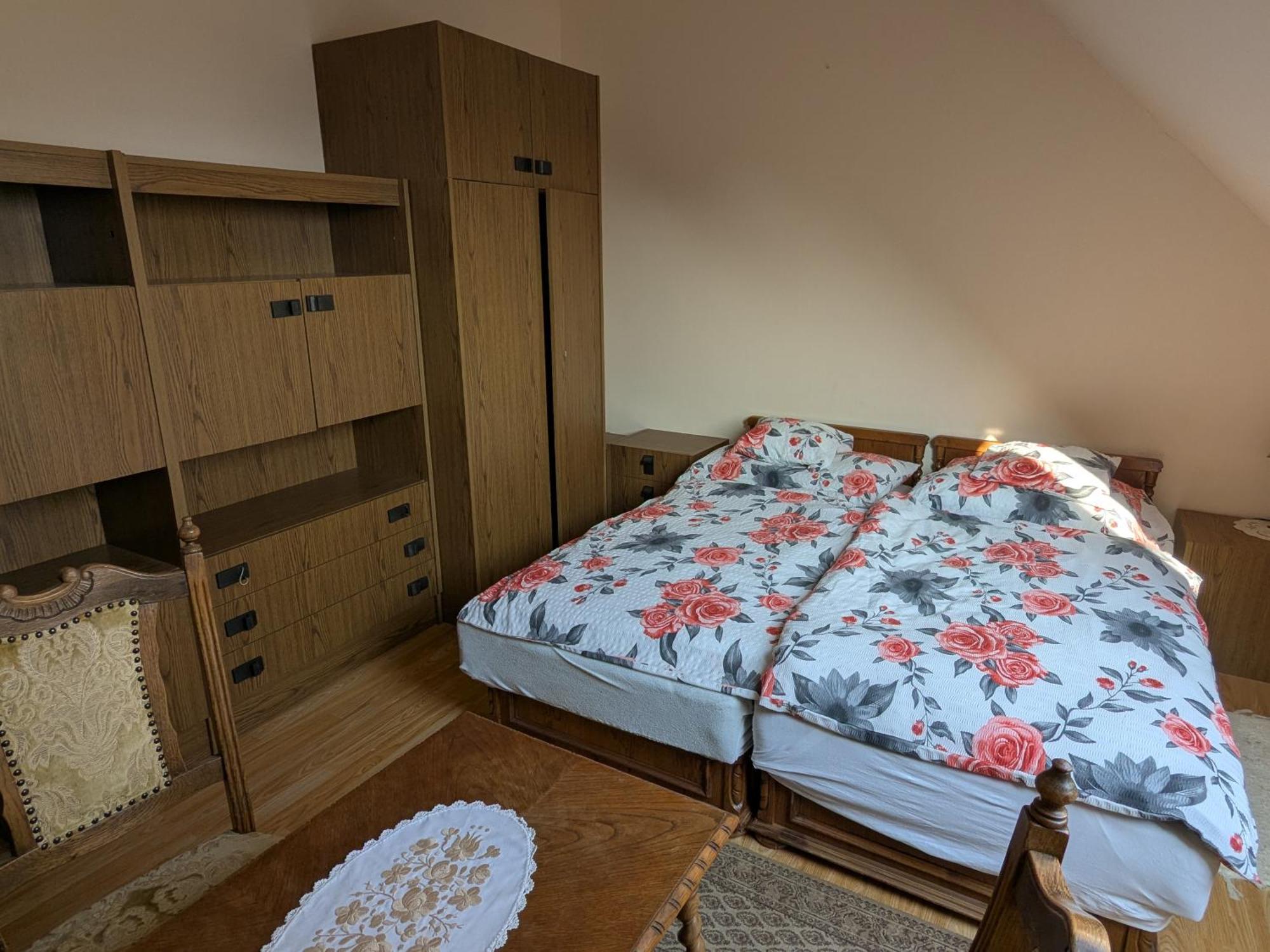 Valeria Vendeghaz Apartment Budakalasz Phòng bức ảnh